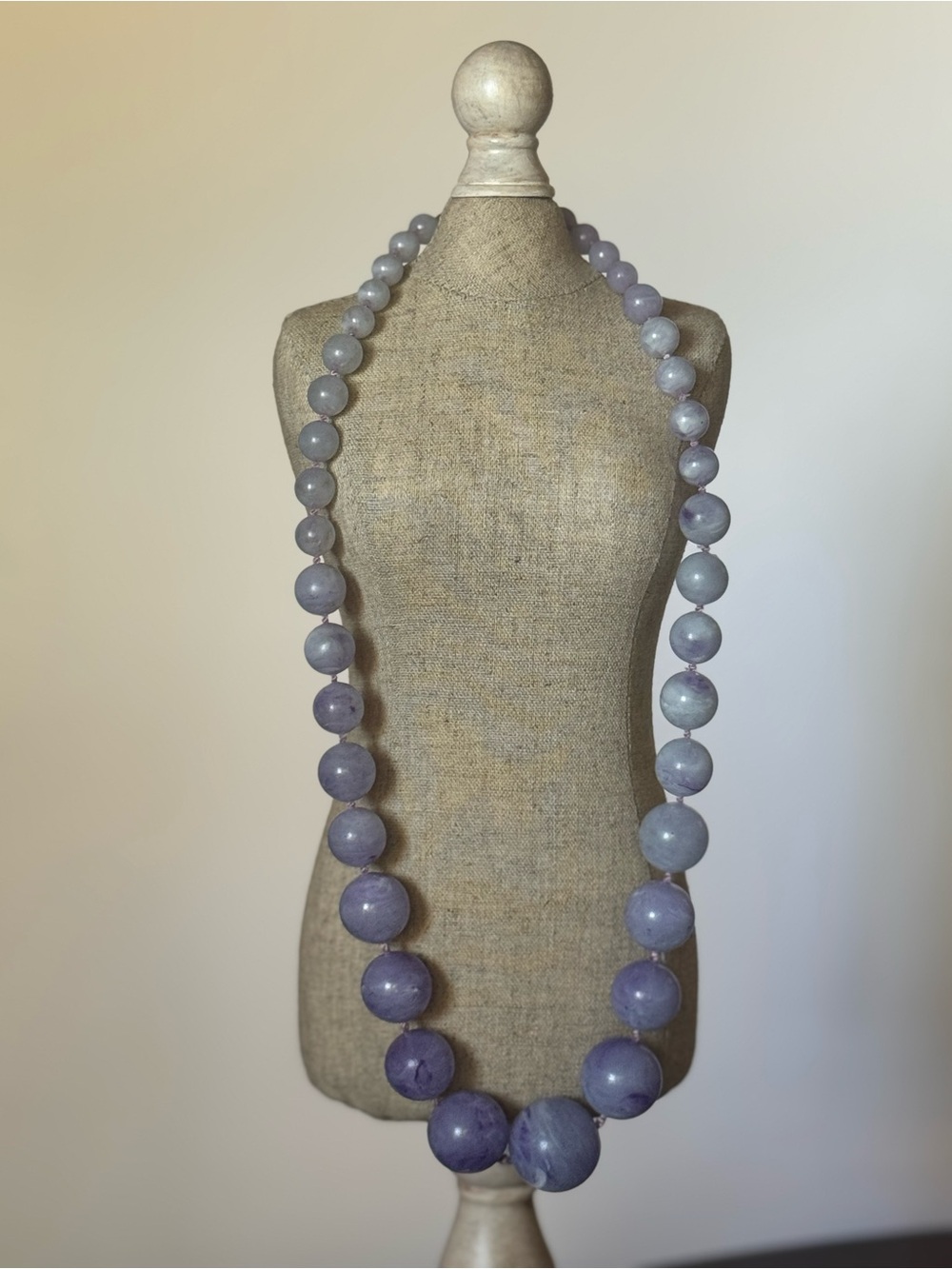 1960's Mod Lavender Ombré Marbled Chunky Bead Necklace - Hong Kong 22"
